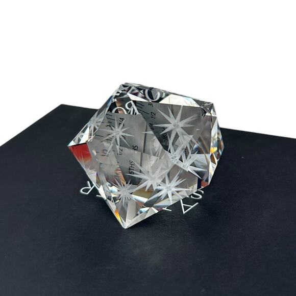 Swarovski Atelier Daniel Libeskind Standing Ornament Paperweight - Picture 4 of 11